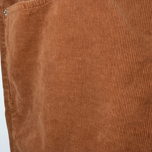 Burnt amber corduroy strait leg pants, boton size 38 européen size - Picture 5 of 7